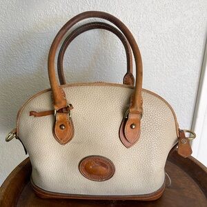 VTG Dooney & Bourke Cream Handbag